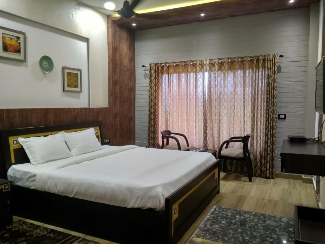 Tea Resort Saraswatipur Shaugaon エクステリア 写真